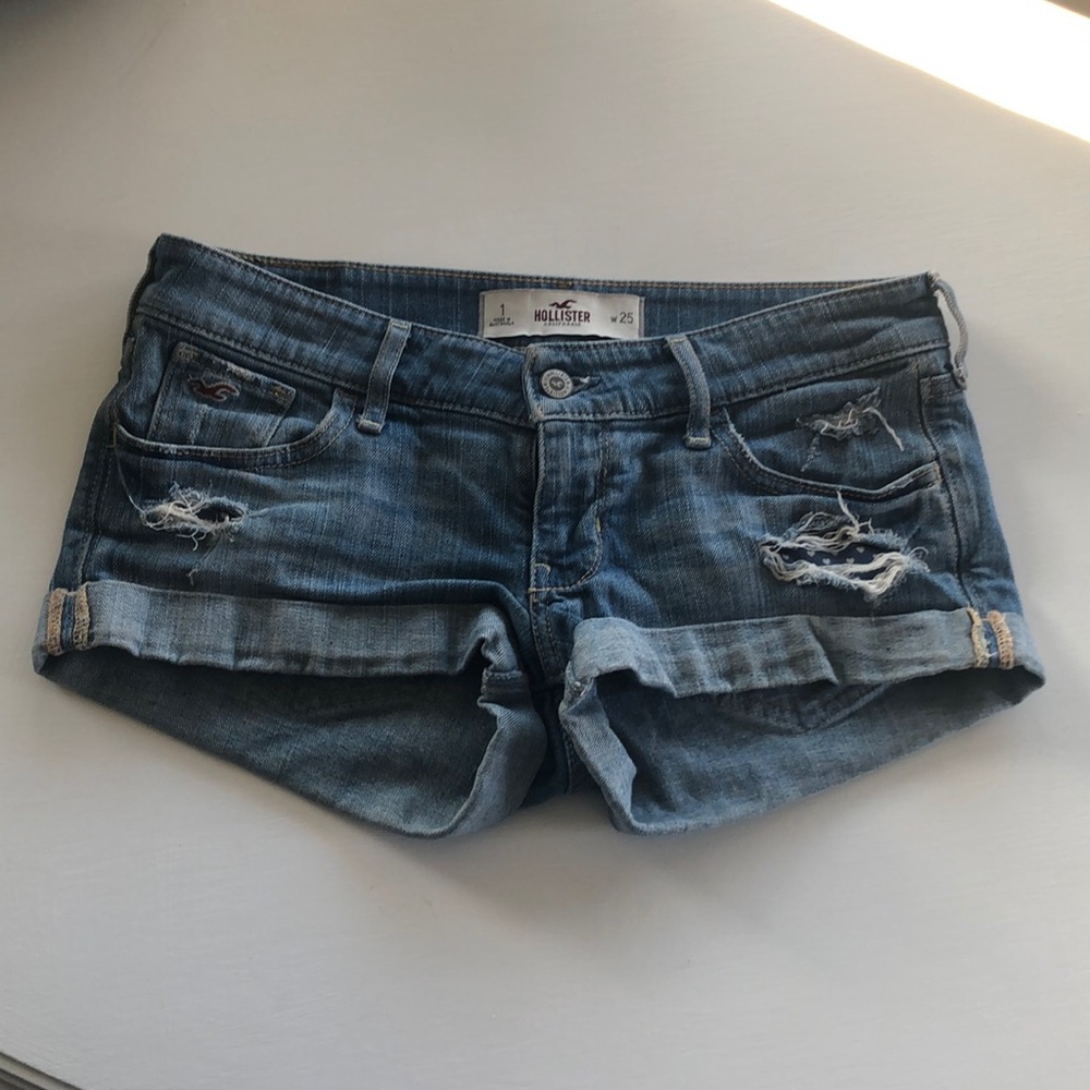GUC. Hollister denim shorts. Size 1